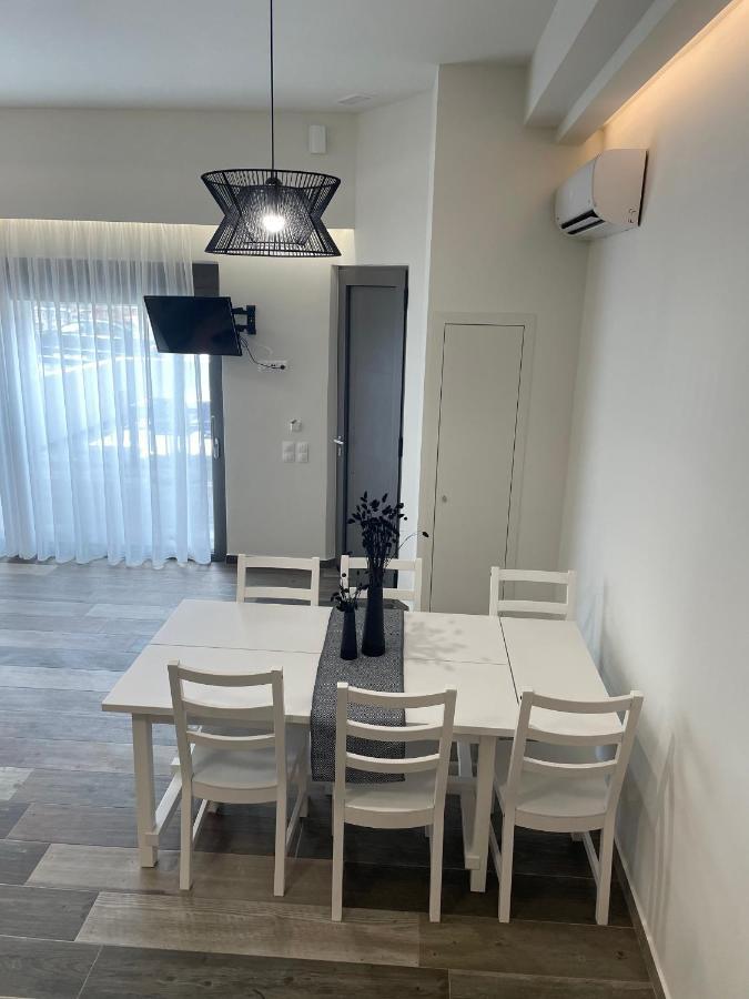 Aelia Luxury Beach House 罗希姆诺 外观 照片