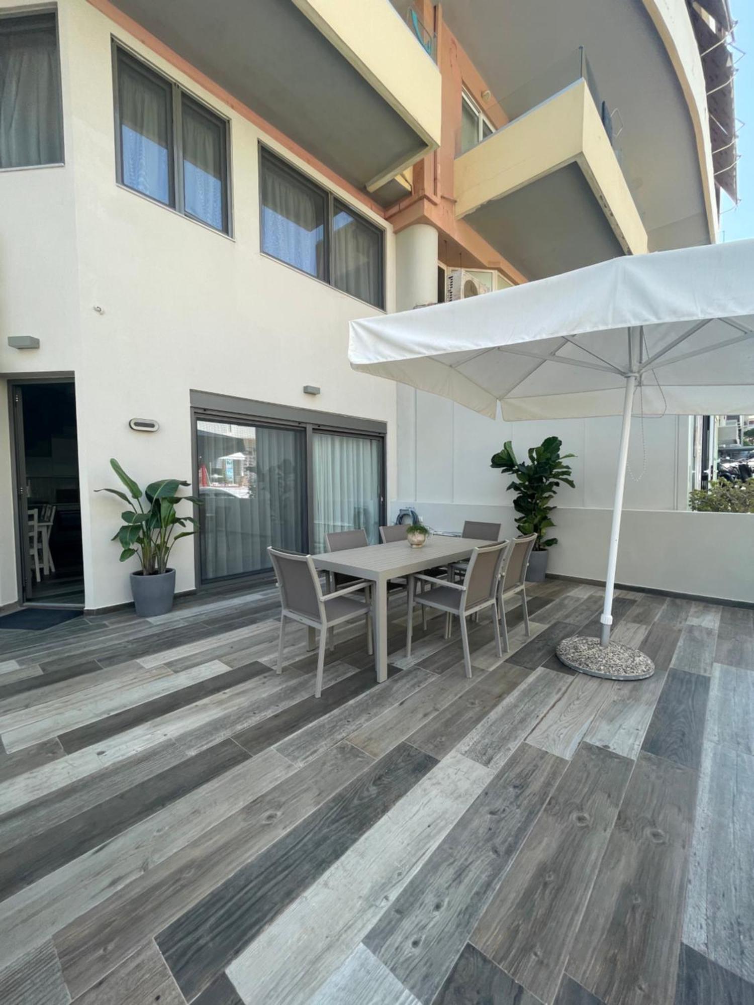 Aelia Luxury Beach House 罗希姆诺 外观 照片